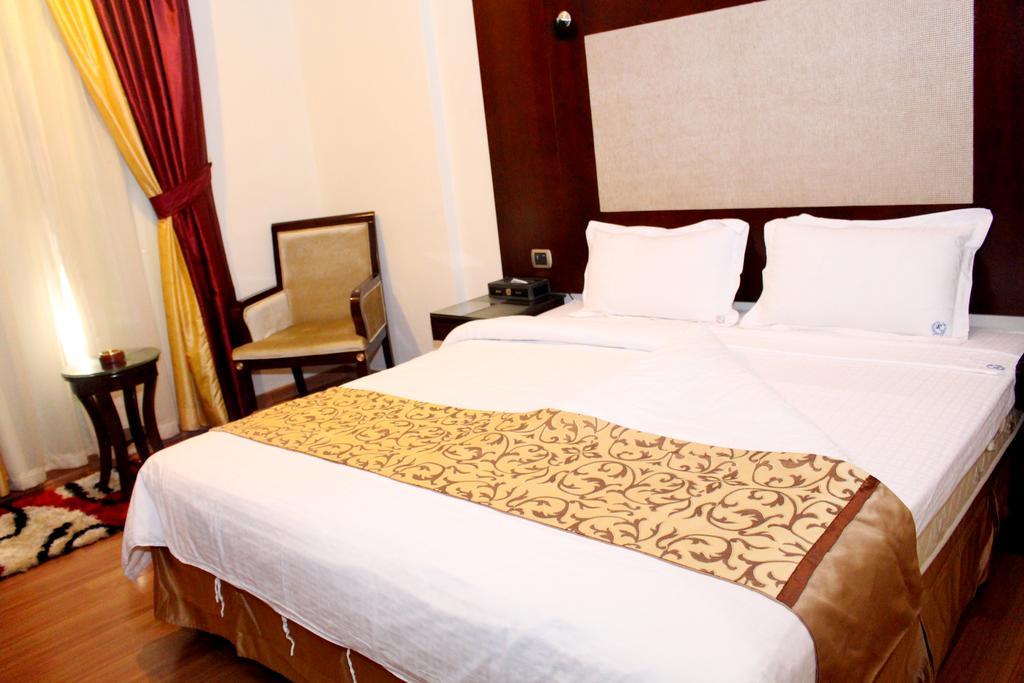 Raoum Inn Kuwait City Exteriör bild